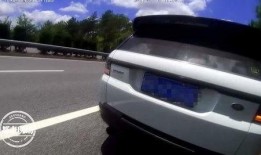 高速上吃瓜爷爷,吃瓜爷爷的意外走红